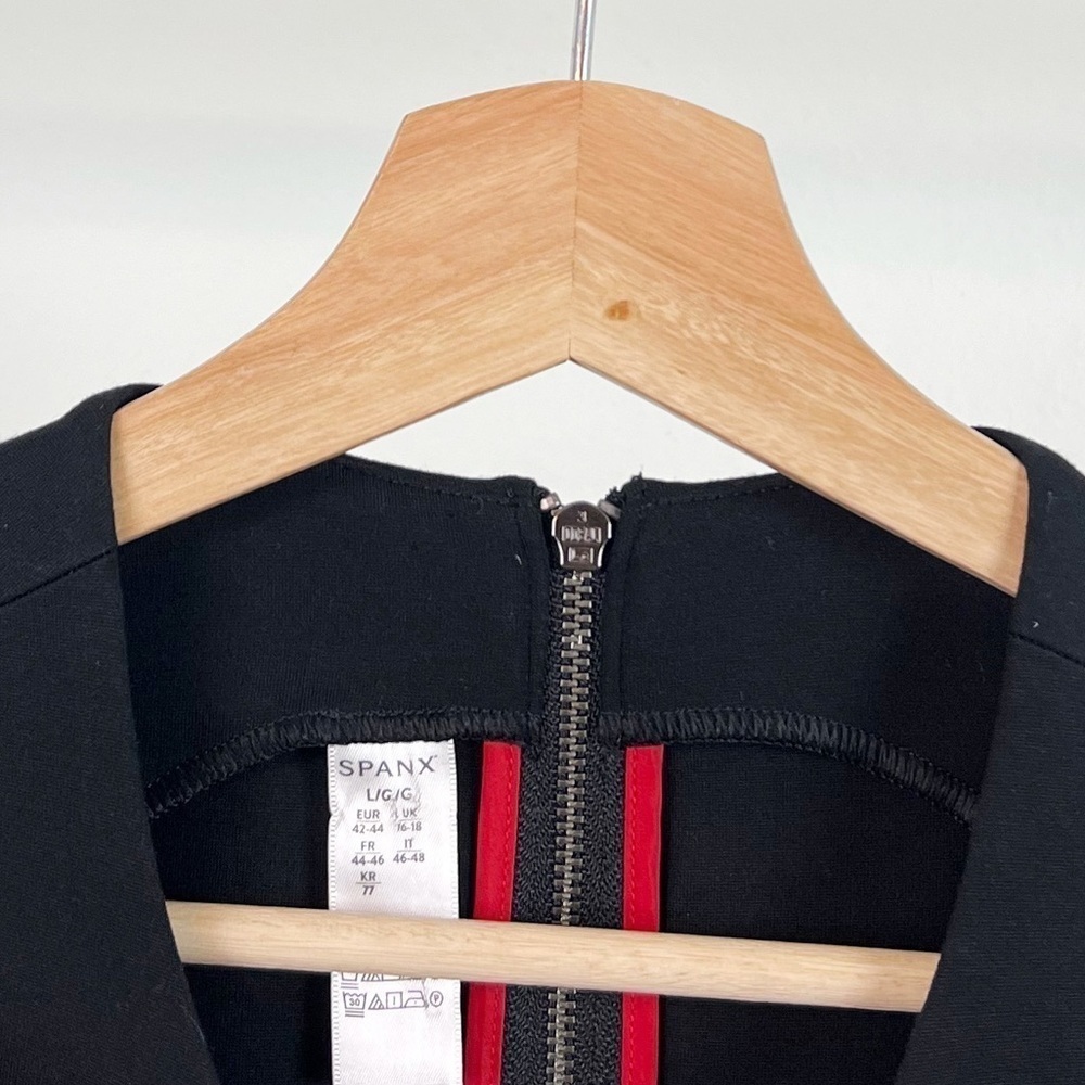 NWT Spanx The Perfect Fitted Sheath Dress in Black Knee Length - Picture 8 of 10